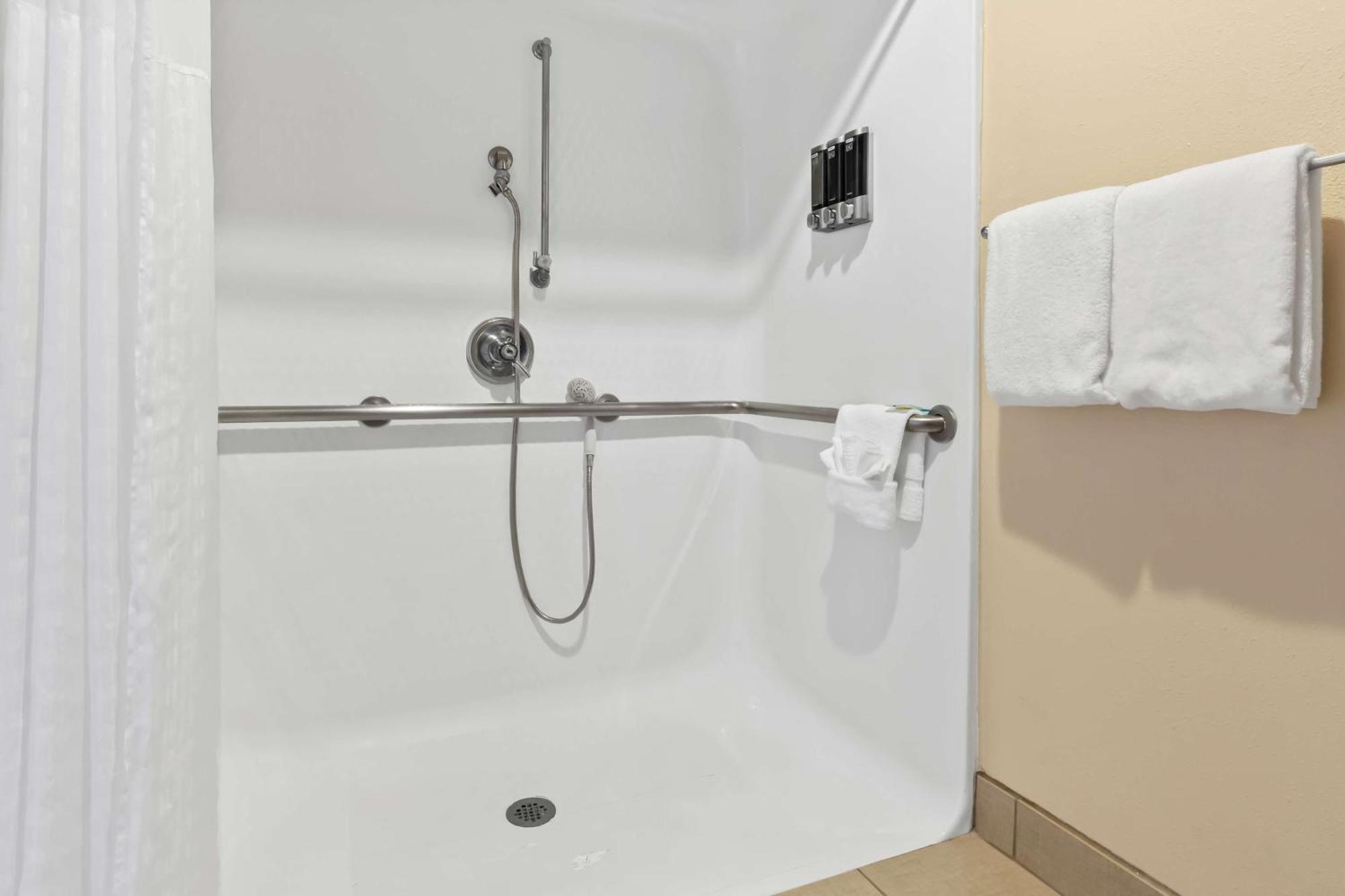 Hotel Sonesta Essential Nw